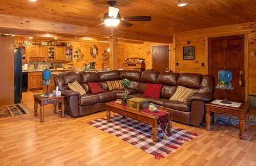 Jay House | Adirondack Whiteface Mtn Retreat