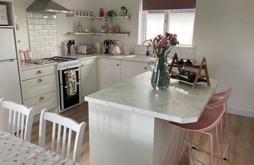 Kilbrittain Condo | Admar Cottage