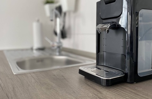 Koetz Apartment | ADN Apartments XL, Minimalist & Modern