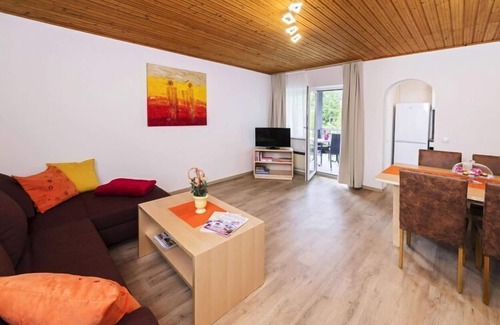 Wasserhofen Apartment | Adults only apartment with pool