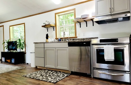 Barton House | Adventure awaits at Hikers Hideaway! Bike,Ski, ATV
