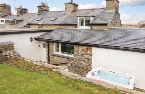 Ffestiniog House | Ael Y Bryn