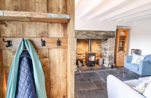 Ffestiniog House | Ael Y Bryn