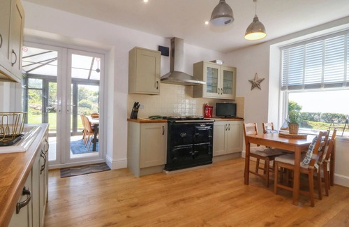 Garn Fadryn Cottage | Ael Y Fron