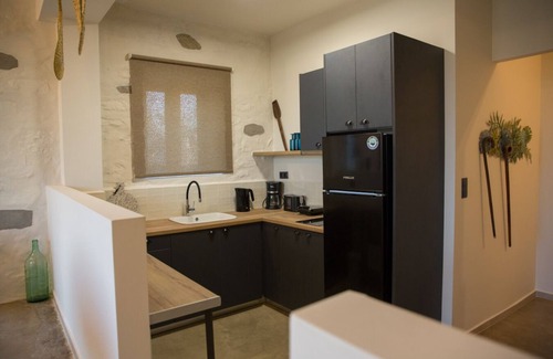 Pylos-Nestoras House | Afentiko Pigadi - Villa overlooking the hills