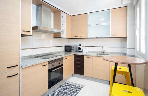 Malpica de Bergantinos Apartment | AG Apartment Porto de Mar Malpica, 250m from the beach