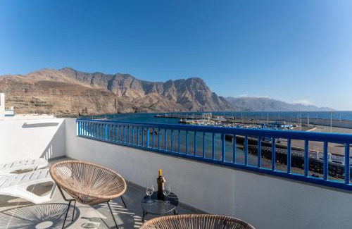Puerto de las Nieves Apartment | Agaete White&Blue Rooftop