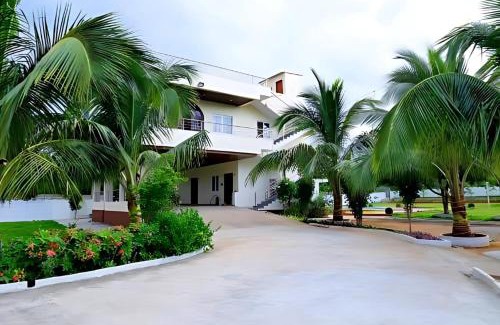 Bhongir Apartment | Agastya FarmsPoolAC4BHKParty Villa25 PaxWifi