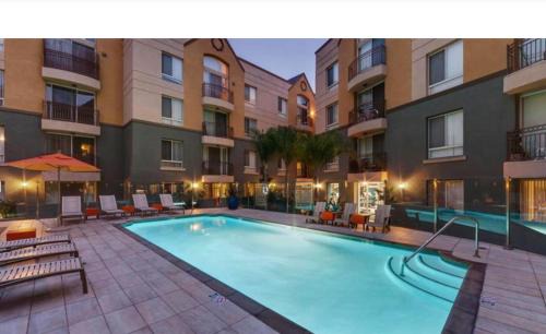 Marina del Rey Apartment | Agate Zen Retreat - Stylish 2BR Oasis in MDR