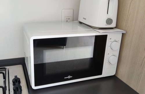 Cabries Apartment | Agréable Studio 1 au Calme Absolu