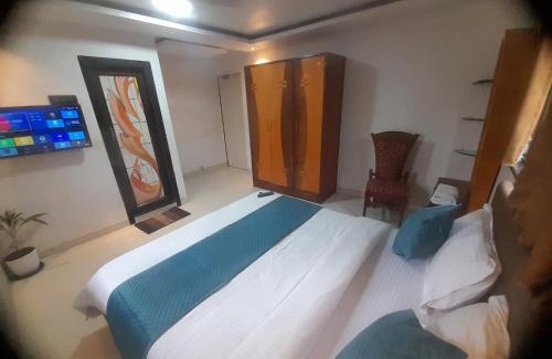 Chembur East House | Agrawal Bhavan Home Stay only for Indians