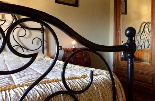Palaia House | Agriturismo La Palazzina