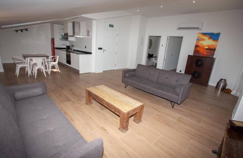 Urnieta House | Agroturismo Basitegi