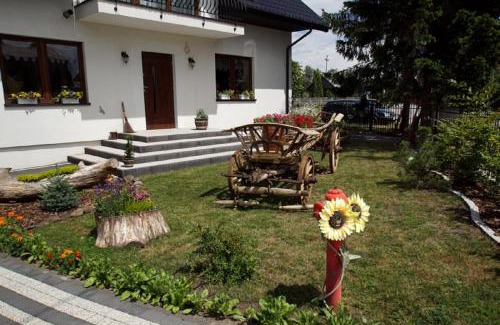Bieliny House | Agroturystyka "u kuremzy"