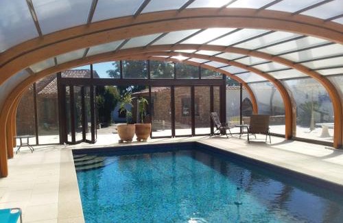 Moitas Apartment | Agua Azul poolside rest a luxurious rural woodland idyll