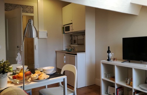 Se Nova House | Ah33 - Double or Twin Studio 32 - University and Historic Center