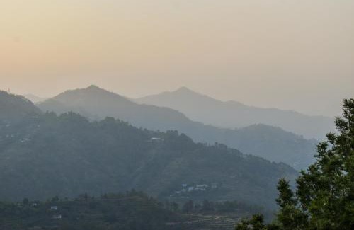 Lansdowne Hotel | Ai 360 Degree Hotel Lansdowne