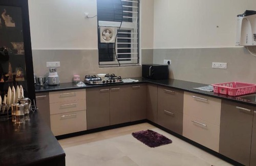 Adyar Apartment | Aikya Kadri #Your Home Away from Home# non Smoke# Vegetarians Preferred# Strictly for Families