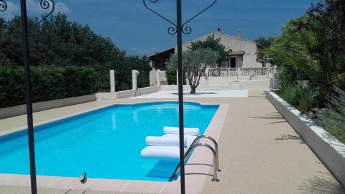 Neoules House | Ailleurs Land - Provence