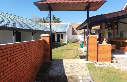 Sumbawa Besar House | Aipayung Homestay