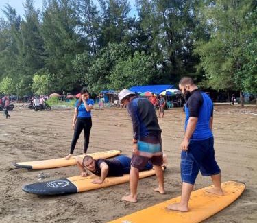 Sigunturmuda House | Air Manis Secret Surfcamp