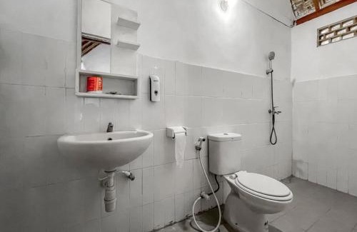 Gerupuk House | Aira Homestay near Pantai Kuta Mandalika Mitra RedDoorz