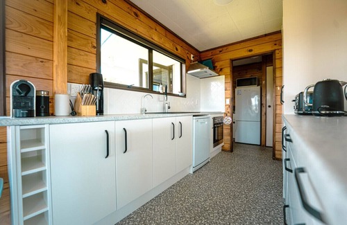 Te Kaha House | Airi Kainga - Seaside Home