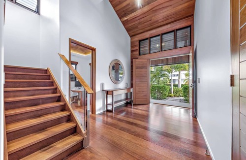 Airlie Beach House | Airlie Beach Marina-Front Luxury at 10 The Cove