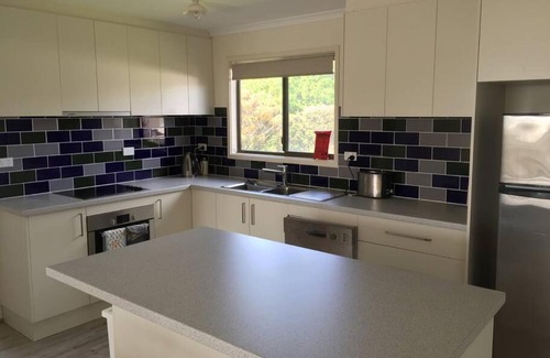 Ventnor House | Airy Beach Escape in Ventnor