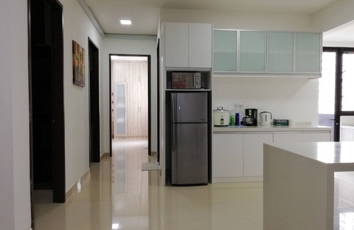 Shah Alam Condo | Aisaac Guesthouse 3 Bedrooms Near i-City FREE Wifi