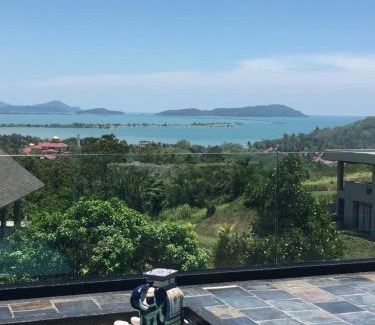 Kuala Teriang Apartment | Aislinn Seaview Villa in Nature -Luxury Pool