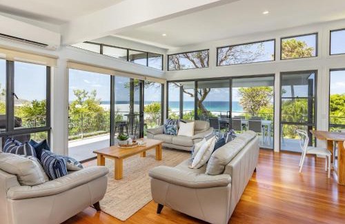 Blueys Beach House | Aiyana
