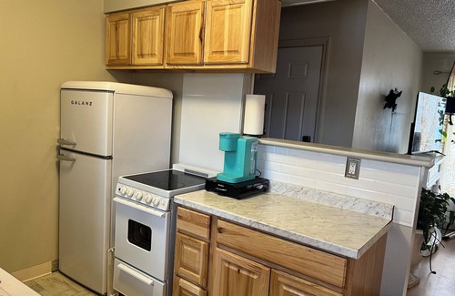 Airport Heights Community Council Apartment | AK Home Away From Home