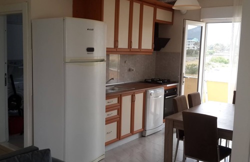 Camyuva Apartment | AKDENİZEVLERİ 1st floor, 3 bedrooms, 6 person, 2 bathrooms