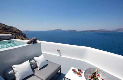 Akrotiri Villa | Akrotiri Cove