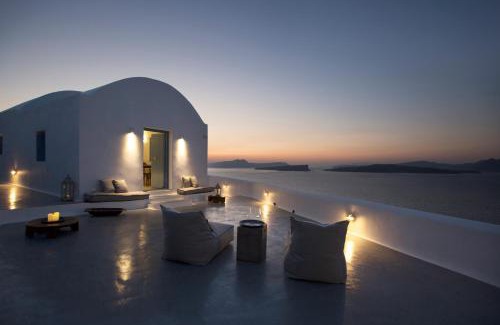 Akrotiri Villa | Akrotiri Cove