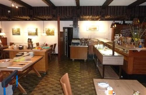 Harpstedt Hotel | Akzent Hotel Zur Wasserburg - Hotel Garni bed & breakfast