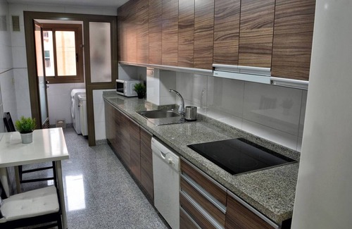 Explanada de la Estacion House | Al Andalus Apartment - At the Station