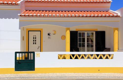 Almograve House | AL Casa das Andorinhas