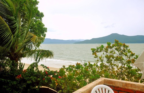 Daniela Cottage | Al Mare - Linda Cabaña Frente Playa Semi-privativa 3 Habitaciones C/Parrilla