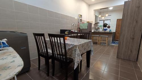 Kampung Gong Kapur House | Alam Perdana @ Kemaman Cukai