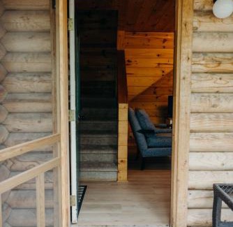 Wasilla Ski Chalet | Alaska Cozy Cabins