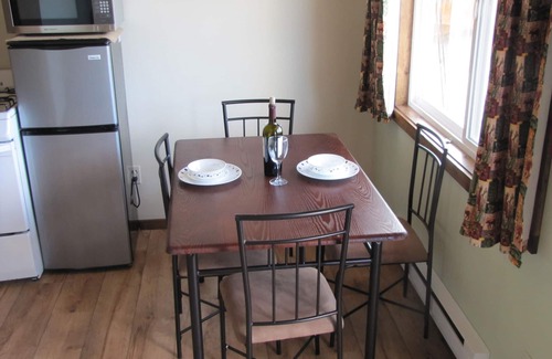 Ridgeway Cabin | Alaska Moose and Spruce Lodges and Lodges