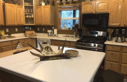 Bear Creek House | Alaskan sportsman’s Home