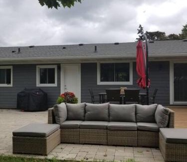 Niagara-on-the-Lake Villa | Alba Cottage with Brand New Pool