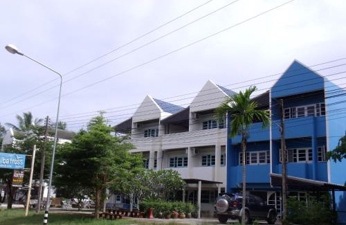 Saphli House | Albatross Guesthouse @ Thungwualaen Beach