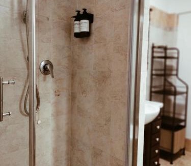 Castel San Pietro Romano Hotel | Albergo Diffuso Tra vicoli e tramonti Castel San Pietro Romano