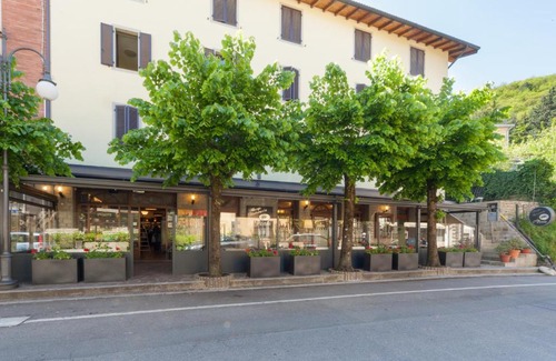 Castiglione dei Pepoli Hotel | Albergo Ristorante Il Ponte
