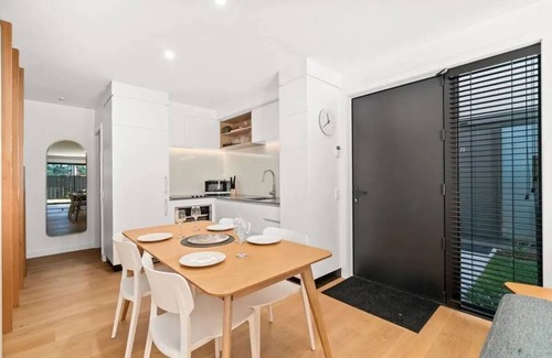 Albert Town House | Albert Town, Wānaka Townhouse - Toi Toi