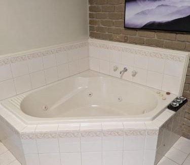Lavington Hotel | Albury Classic Motor Inn